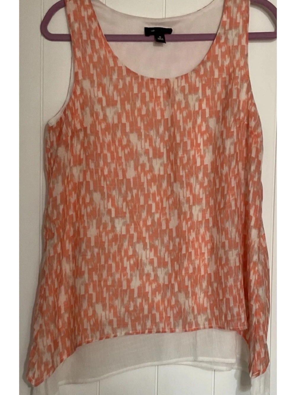 AB Studio Rayon Blend Peach and Cream Patterned Sleeveless Camisole